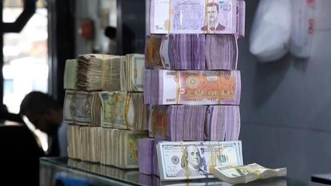 مطالبة 10 مدراء في الإدارة الضريبية بإعادة 970 مليون ليرة سورية