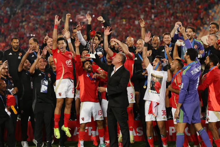 الأهلي المصري أكثر الأندية حصدا للبطولات بالعالم 2 UP1EKAT1JIBV1 1730232616