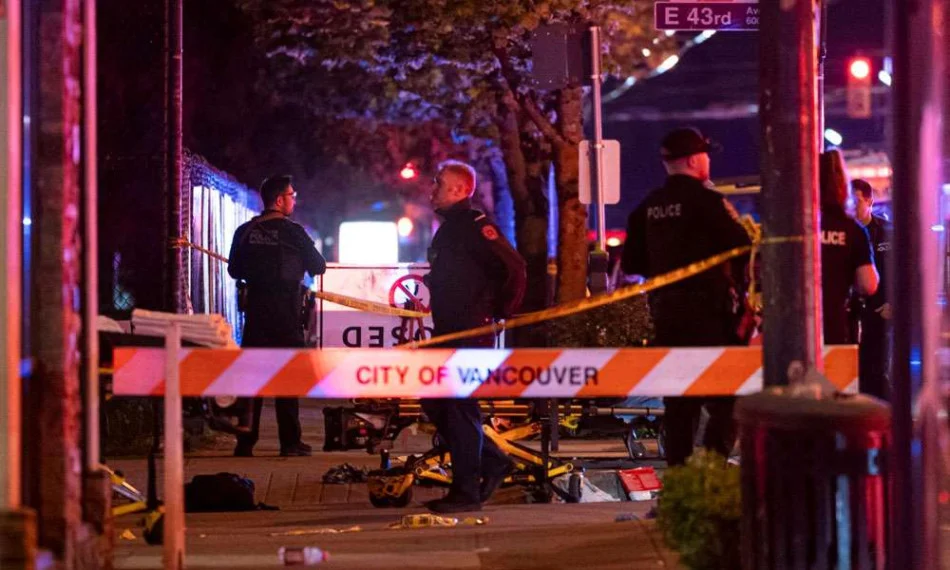 كندا: قتلى إثر اقتحام سيارة لمهرجان في فانكوفر 2 canada accident 1745740612