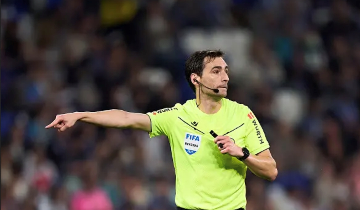 بكاء حكم نهائي كأس إسبانيا من انتقادات ريال مدريد! 2 f769cf83 88b7 4ec1 8e2a 1265fda2521b