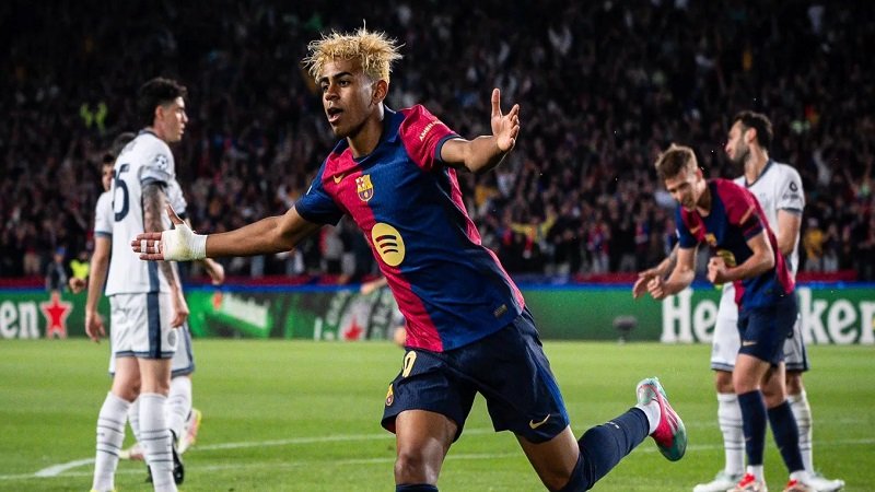 لامين يامال... موهبة تولد كل 50 عاماً 2 1043575