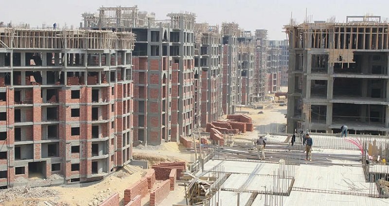 الأسعار الرائجة للعقارات ظلم امتد لكل القطاعات.. وضاعفت تراخيص البناء والرسوم!