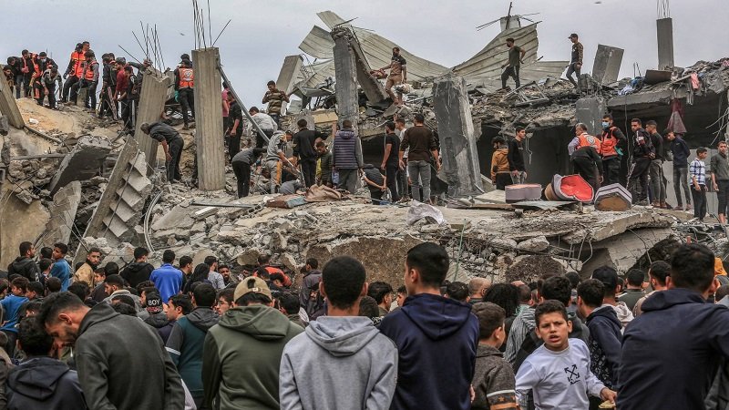 العيون على غزة مجدداً.. هل تنتهي حرب الجوع والرصاص؟