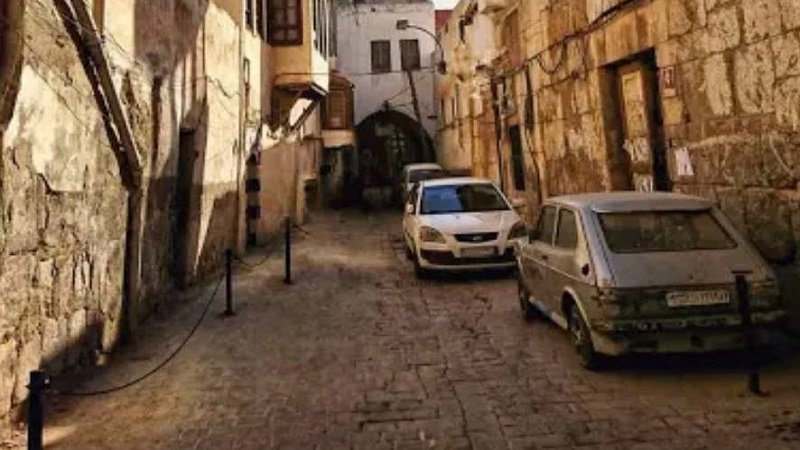 السيارات تخنق شوارع دمشق القديمة