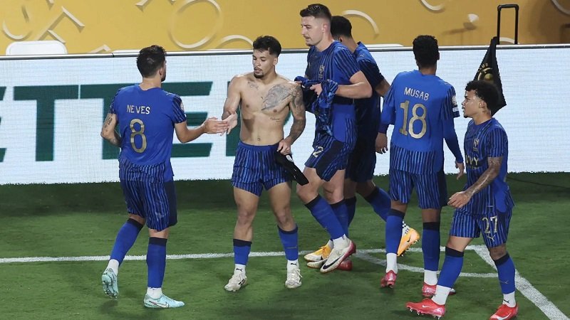 الهلال أول ناد سعودي يهزم منافساً أوروبياً في مونديال الأندية