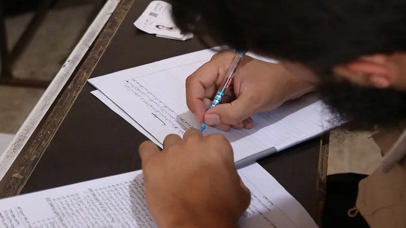 امتحانات الثانوية بسوريا 2025.. اختبار وطني في ظل انقسام المناهج