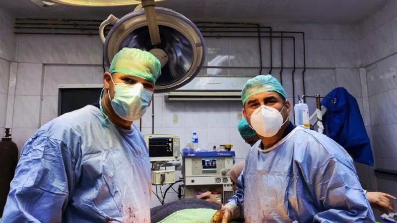 حملة شفاء.. مبادرة طبية تستهدف إجراء ألف عملية جراحية في سوريا 2 01 1755864728