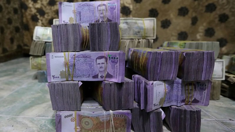 سوريا تعتزم حذف صفرَيْن وصورة الأسد من عملتها 2 1171480