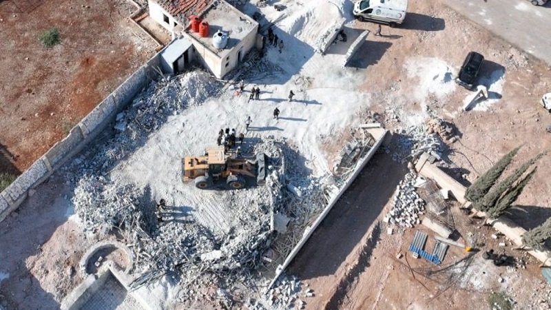 وفاة 3 مدنيين وإصابة 8 بانهيار مبنى في ريف حلب