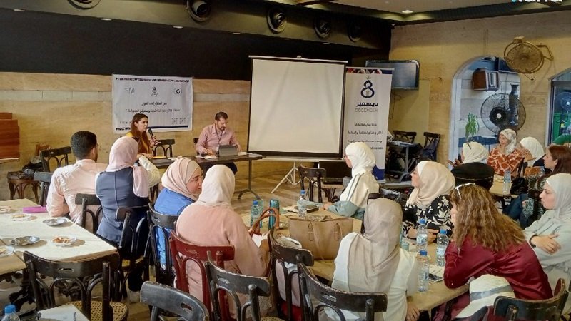 مقاهي دمشق.. دور ثقافي وآراء متباينة حول تأثيرها