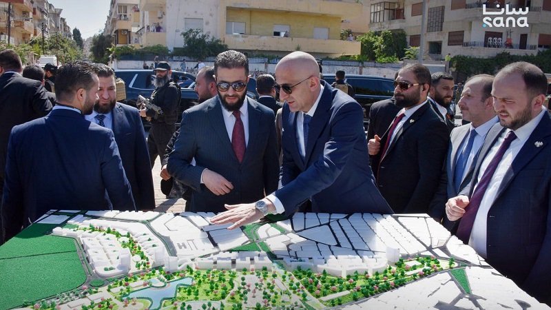 بعد حمص وحماه.. الرئيس السوري يزور محافظة إدلب 2 xobEzeTQ photo 2025 08 29 15 25 17 3 2