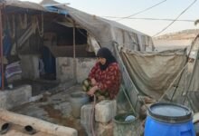 سكان مخيمات إدلب... منسيّون ينتظرون إعماراً لا يأتي 12 سكان مخيمات إدلب... منسيّون ينتظرون إعماراً لا يأتي