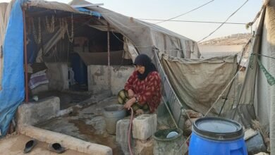 سكان مخيمات إدلب... منسيّون ينتظرون إعماراً لا يأتي