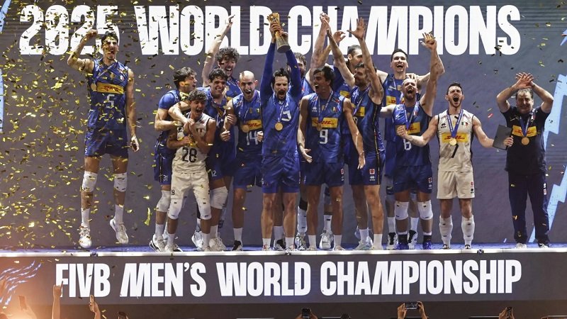 إيطاليا تهزم بلغاريا وتحتفظ بلقب كأس العالم لكرة الطائرة 2 1214859