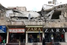 الأحياء الشرقية في حلب.. بين غياب الخدمات وتراكم الأنقاض والنفايات 17 الأحياء الشرقية في حلب.. بين غياب الخدمات وتراكم الأنقاض والنفايات