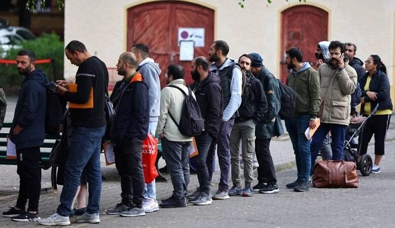 بسبب سوريا.. تراجع كبير في طلبات اللجوء بالاتحاد الأوروبي 1 بسبب سوريا.. تراجع كبير في طلبات اللجوء بالاتحاد الأوروبي