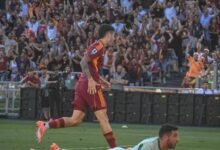 روما يتابع تفوقه ويتقدم إلى المركز الثاني في الدوري الإيطالي 17 روما يتابع تفوقه ويتقدم إلى المركز الثاني في الدوري الإيطالي