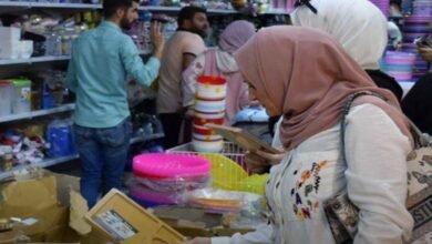 ما السر وراء إقبال الحلبيين على متاجر “الدولار الواحد”؟