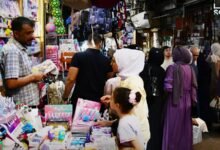 أسواق القرطاسية.. تفاوت الأسعار وشراء حسب الاحتياجات