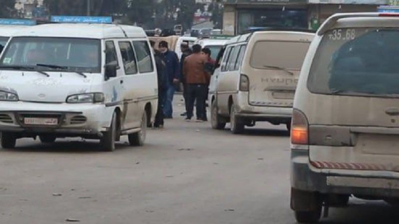 سرافيس النقل الخارجي بحلب.. تعدد العملات يسهم باستغلال المواطنين 2 photo 2025 09 01 18 29 50