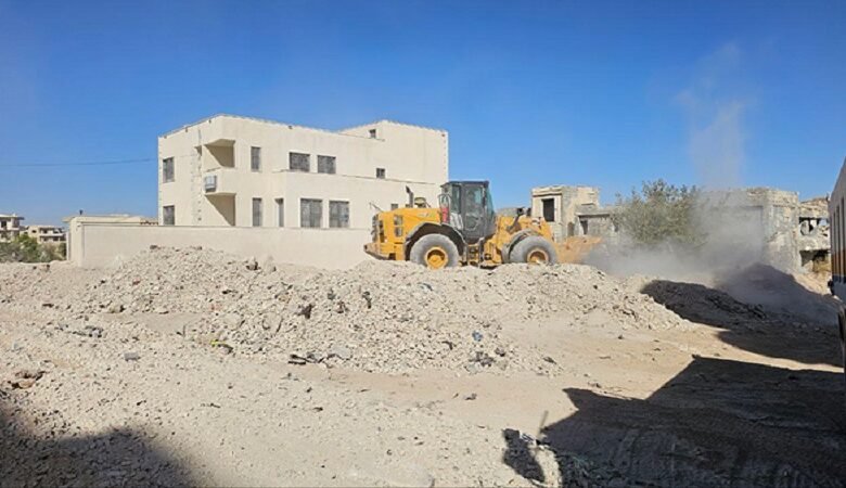 معرة النعمان.. جهود مثمرة لإعادة الحياة للمدينة 1 معرة النعمان.. جهود مثمرة لإعادة الحياة للمدينة