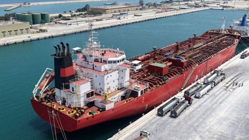 وصول باخرتي قمح إلى مرفأي اللاذقية وطرطوس 2 steamer