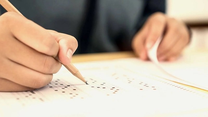 9 عادات لتحسين أداء الدماغ أثناء المذاكرة 2 1239953