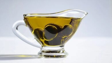 زيت الزيتون.. علاج طبيعي فعّال للإمساك 14 زيت الزيتون.. علاج طبيعي فعّال للإمساك