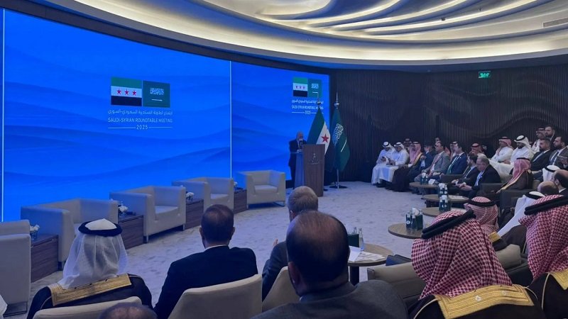 وزير الاقتصاد السوري: اقتربنا من رفع معظم العقوبات الدولية 2 1249829