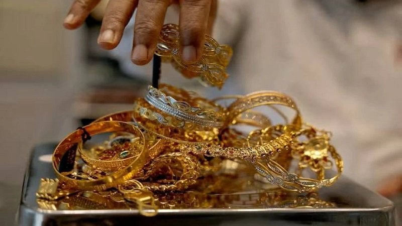 مزاج مُتقلّب للذهب بسبب التوترات في العالم 2 1682241