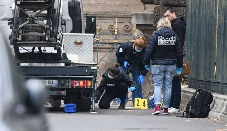 سرقة اللوفر.. هل تحل الاعتقالات اللغز الفرنسي؟ 1 سرقة اللوفر.. هل تحل الاعتقالات اللغز الفرنسي؟