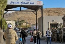 عودة مئات النازحين السوريين في لبنان إلى بلادهم