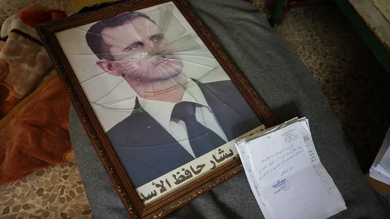 القضاء الفرنسي يصدر مذكرة توقيف ثالثة بحق بشار الأسد  2 AFP 20241207 1741670311