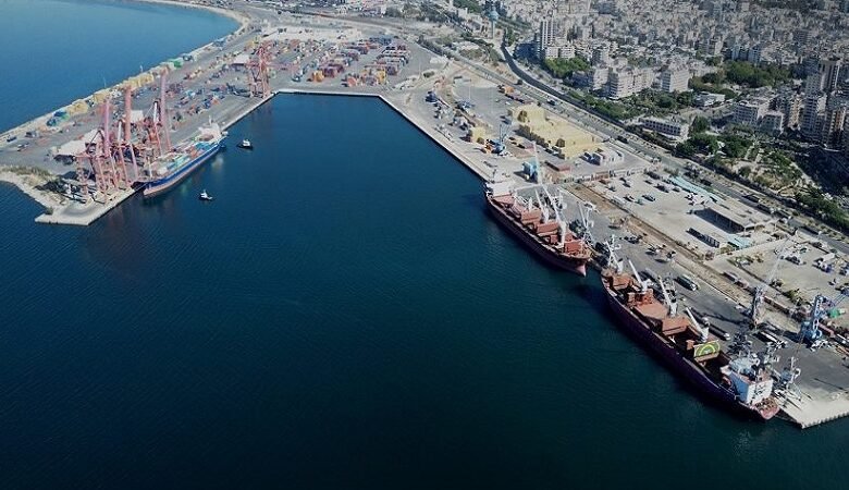 مرفأ اللاذقية يستقبل أكثر من 350 باخرة منذ بداية 2025