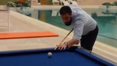 الشرع يلجأ إلى مهاراته في البلياردو لإيصال رسائل سياسية