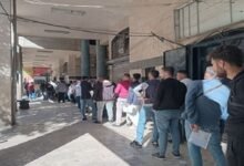 المكتب القنصلي في حلب.. طوابير وساعات من الانتظار