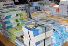 نقص الكتب المدرسية يفاقم معاناة الطلاب في سوريا 13 نقص الكتب المدرسية يفاقم معاناة الطلاب في سوريا