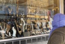 إقبال ملحوظ على شراء الذهب في حماة رغم ارتفاع الأسعار 17 إقبال ملحوظ على شراء الذهب في حماة رغم ارتفاع الأسعار