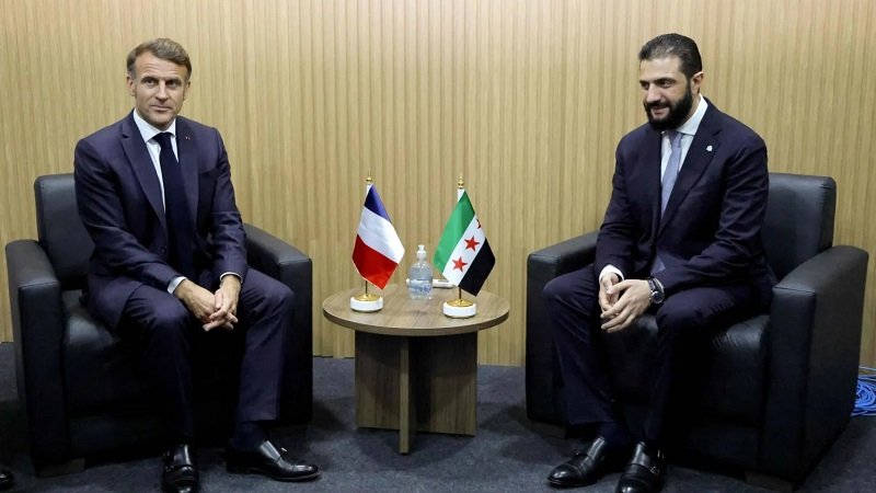 ماكرون يدعو الشرع للانضمام إلى التحالف الدولي لمحاربة «داعش» 2 1263219