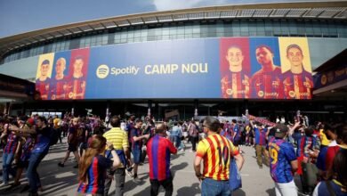 برشلونة يعود أخيراً إلى كامب نو 12 برشلونة يعود أخيراً إلى كامب نو