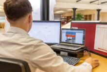 تعرف على الطريقة الصحيحة للجلوس أثناء العمل والدراسة 17 تعرف على الطريقة الصحيحة للجلوس أثناء العمل والدراسة