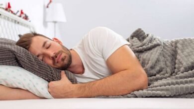 تجنب هذه الوضعيات.. متى يكون النوم خطراً على صحتك؟ 14 تجنب هذه الوضعيات.. متى يكون النوم خطراً على صحتك؟
