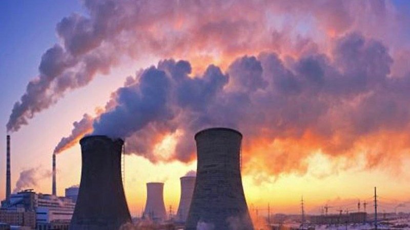 التلوث البيئي… صمت ينهش رئتي دمشق 2 IMG 20251120 155012 555