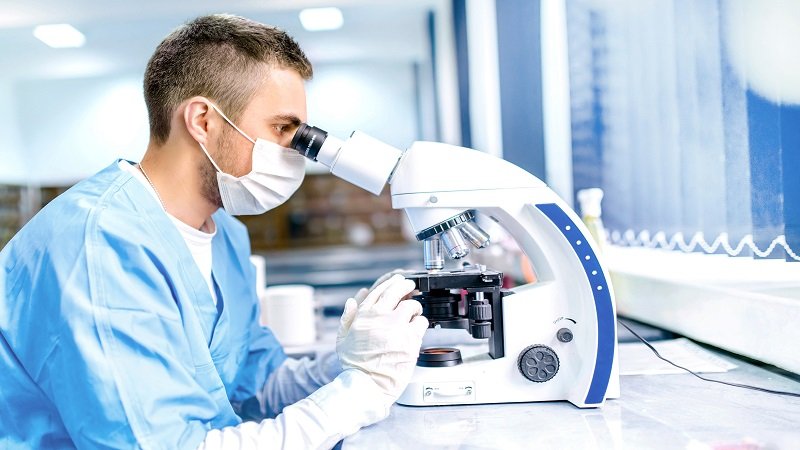 التحاليل الطبية في دمشق.. لماذا تختلف الأسعار والنتائج؟ 2 IMG 20251128 154424 879