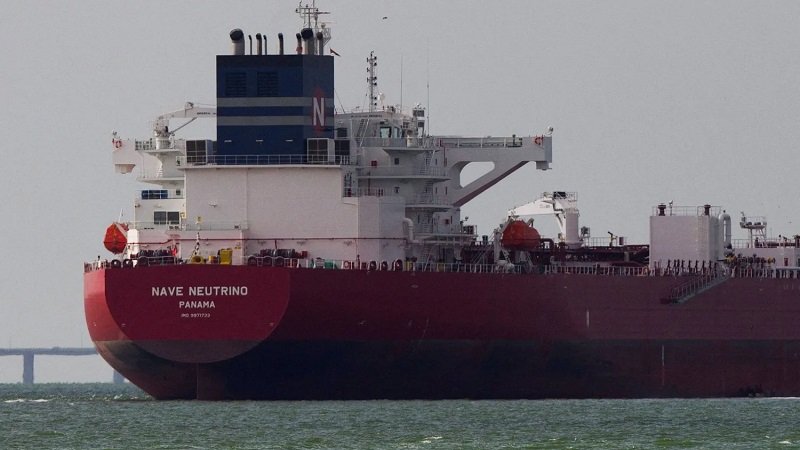 هل النفط هو الدافع الحقيقي وراء التصعيد الأميركي ضد فنزويلا؟ 2 1297396