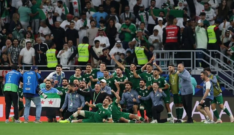 الشرع يهنئ المنتخب السوري بعد التأهل إلى ربع نهائي كأس العرب