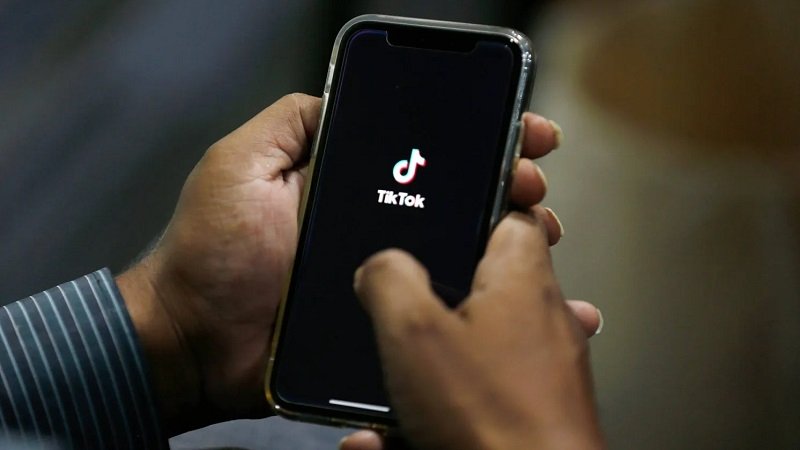 تيك توك تقرر بيع وحدتها بأميركا لمستثمرين أميركيين 2 1311243