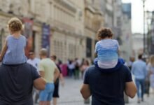 7 أمور تجعل أطفالك قريبين منك حين يكبرون