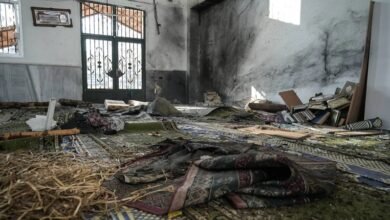 إدانات واسعة للهجوم الإرهابي على مسجد في حمص 15 إدانات واسعة للهجوم الإرهابي على مسجد في حمص