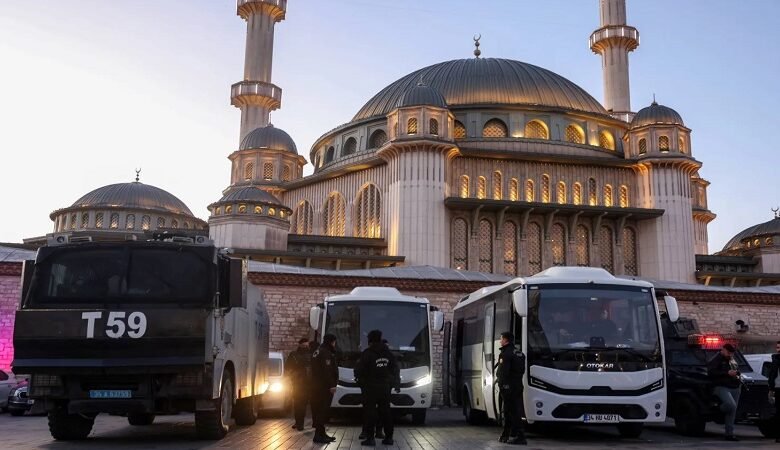 تركيا: اعتقال 125 شخصاً يشتبه بانتمائهم لـ«داعش» 1 تركيا: اعتقال 125 شخصاً يشتبه بانتمائهم لـ«داعش»